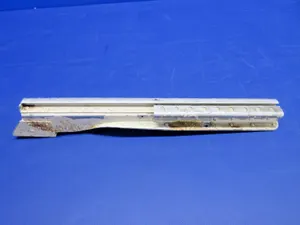 Cessna 310 / 310I LH Seat INBD Track P/N 0812987-8 (0326-863)
